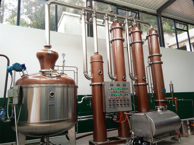 阿爾瑪涅克蒸餾機組2000L